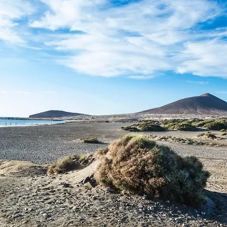 Medano Patios Windsurfing Area * El Medano (Tenerife)